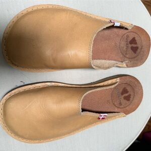 Tan Leather Slides